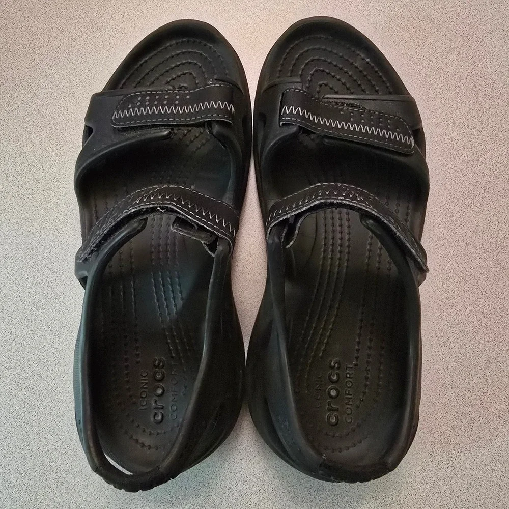 Crocs Swiftwater Sandals Black Sporty Fisherman Rugged  Adjustable Mens Size 7